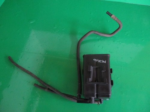 CARCASA / CANISTRA FILTRU CARBON MITSUBISHI PAJERO SHOGUN III 3.5 BENZINA FAB. 1999 – 2007 ⭐⭐...