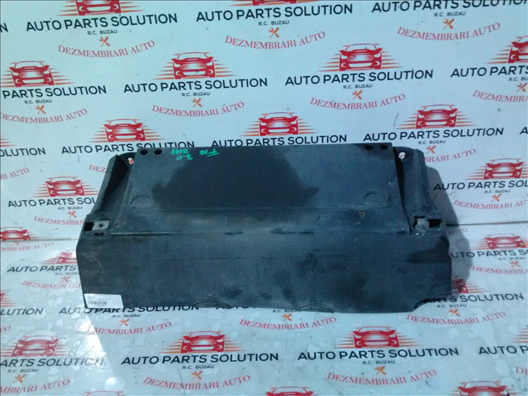 Carcasa compresor perne BMW F11 3.0 D an fabr. 2011