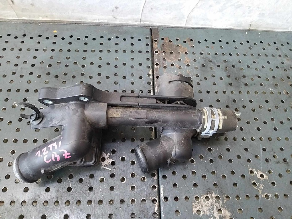 Carcasa corp termostat 1.2 tsi skoda fabia 2 03f121026b 03f121111a