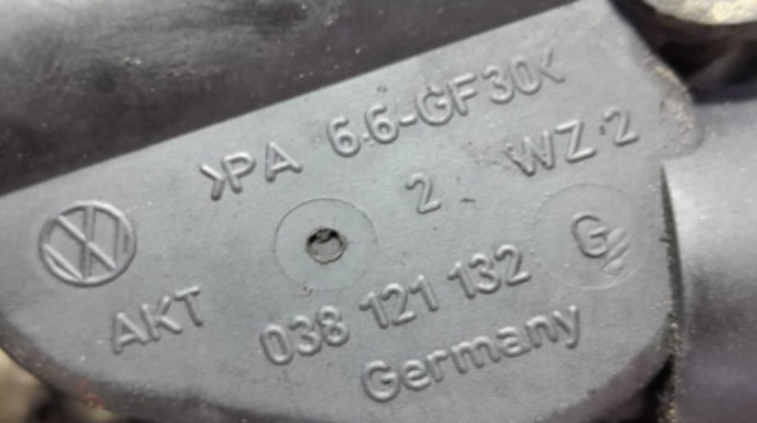 Carcasa corp termostat distribuitor apa 1.9 tdi AXR ATD BEW BKC BXE 038121132g Skoda Roomster 5J [2006 - 2010]