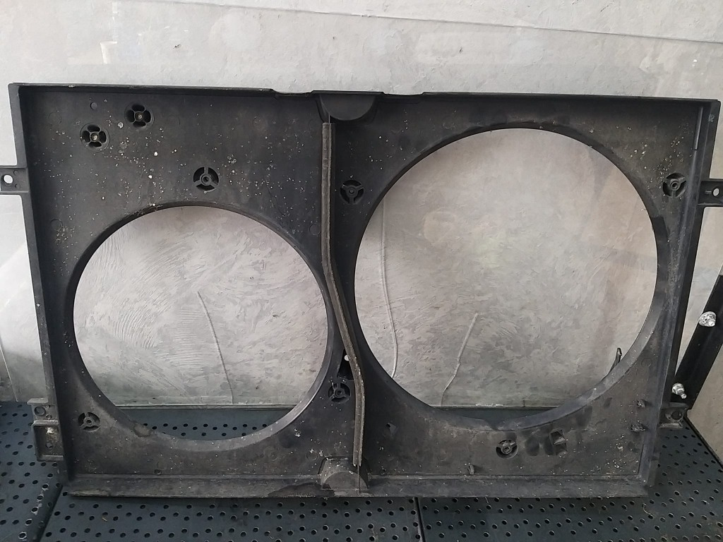 Carcasa electroventilatoare 1.9 tdi vw golf 4 1j 1j0121207m 1j0121205b
