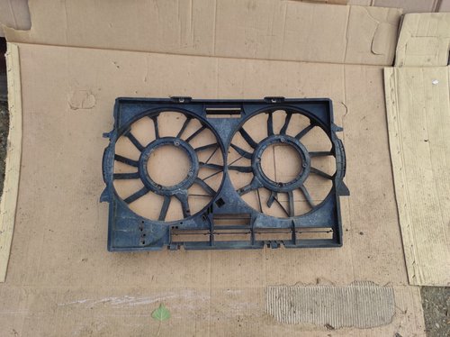 Carcasa Electroventilatoare GMW Audi A8 4H (2011-2016) cod 4H0121003K
