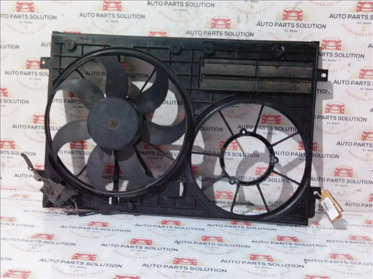 Carcasa electroventilator VW PASSAT B6 2.0 D an fabr. 2008