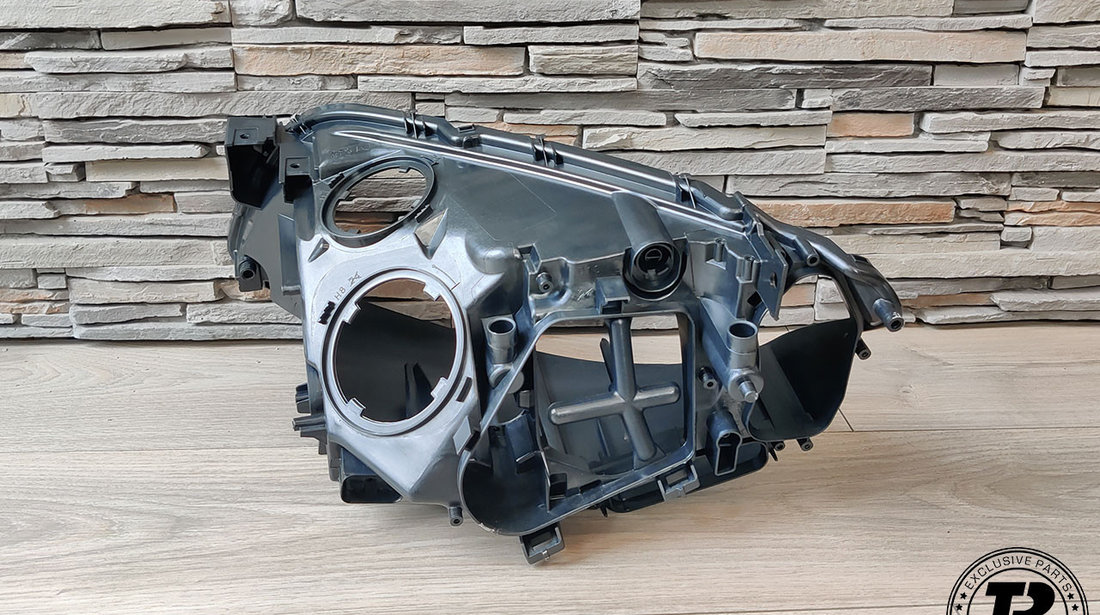 Carcasa faruri compatibila cu BMW Seria 7 F01 (08-11)