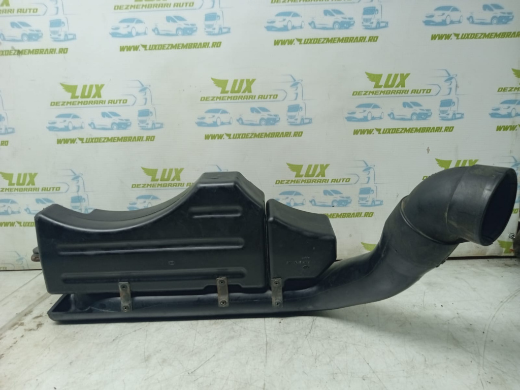Carcasa filtru aer 0k2FA1319X 1.8 benzina TB Kia Carens 2 [2002 - 2006]