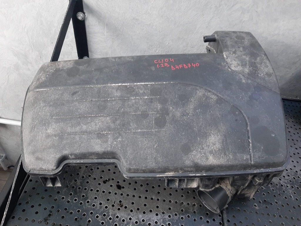 Carcasa filtru aer 1.2 b d4fd740 renault clio 4 8200517765c