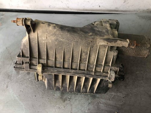 Carcasa filtru aer 1.4 b opel vectra b 90499599