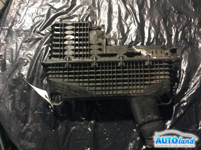 Carcasa Filtru Aer 1.5 DCI E3 Renault CLIO II 2001