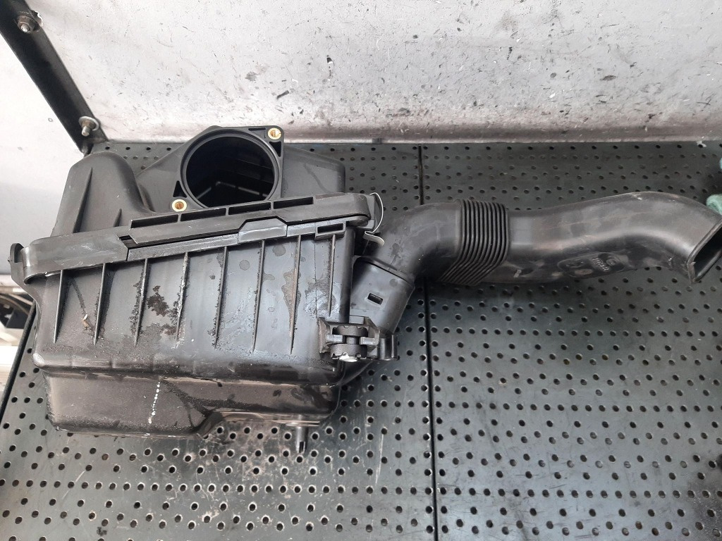 Carcasa filtru aer 1.6 d d16aa suzuki vitara ly 62m-a01