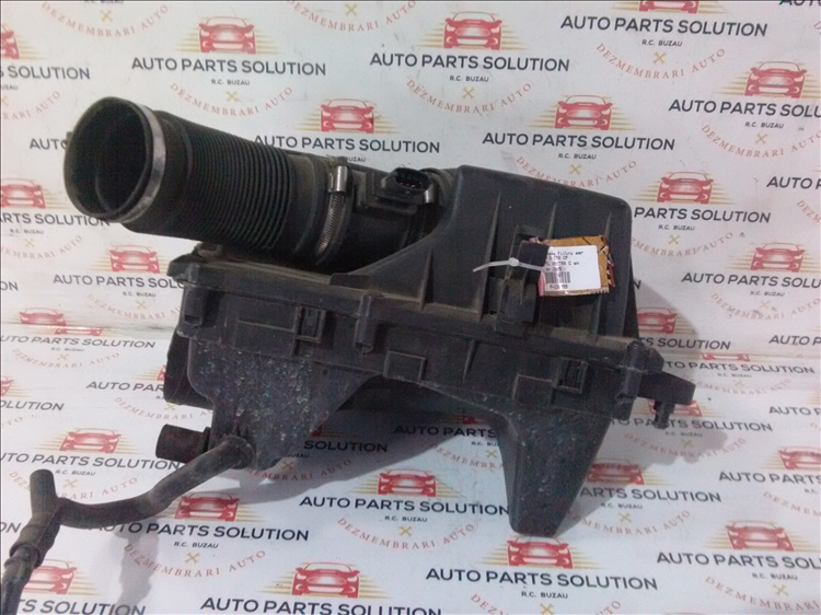Carcasa filtru aer 1.9 D 150 CP OPEL VECTRA C an fabr.2005