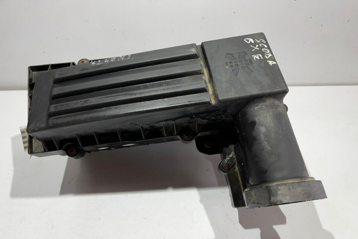 Carcasa filtru aer 1.9 TDI 3C0129607BA Volkswagen VW Golf 5 [2003 - 2009]