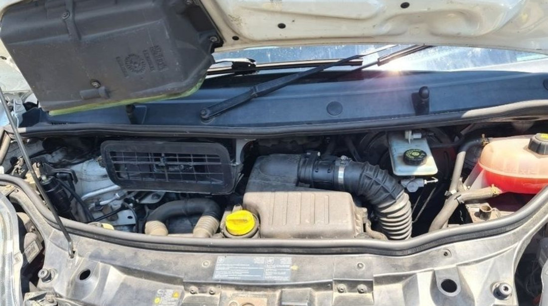 Carcasa filtru aer 2.0 cdti dci M9R Opel Vivaro Renault Trafic