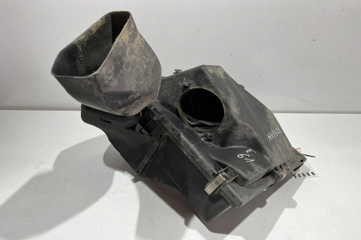 Carcasa filtru aer 2.0 D 7797460 BMW Seria 3 E90/E91/E92/E93 [2004 - 2010]