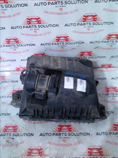 Carcasa filtru aer 2.0 d RENAULT TRAFIC an fabr. 2012