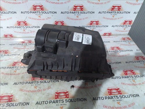 Carcasa filtru aer 2.0 RENAULT TRAFIC an fabr.2008