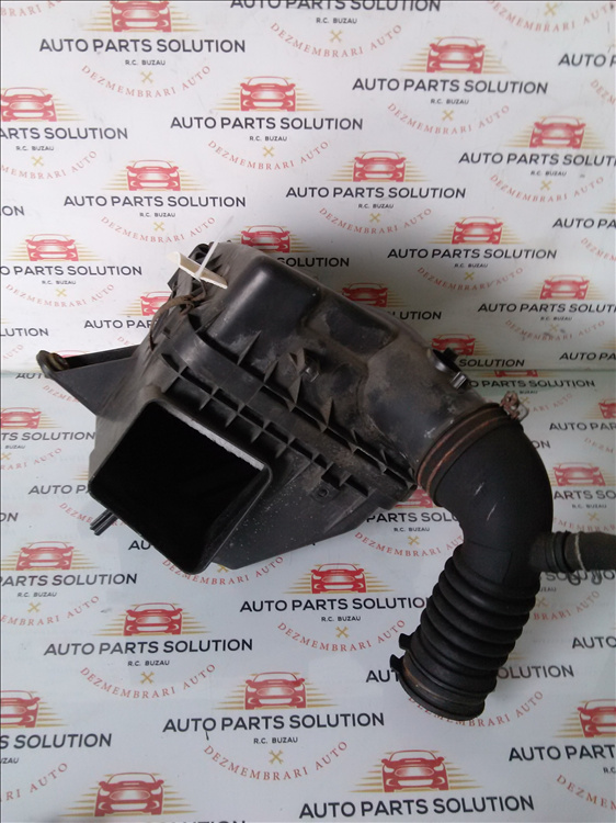 Carcasa filtru aer 2.2 D LEXUS an fabr.2008