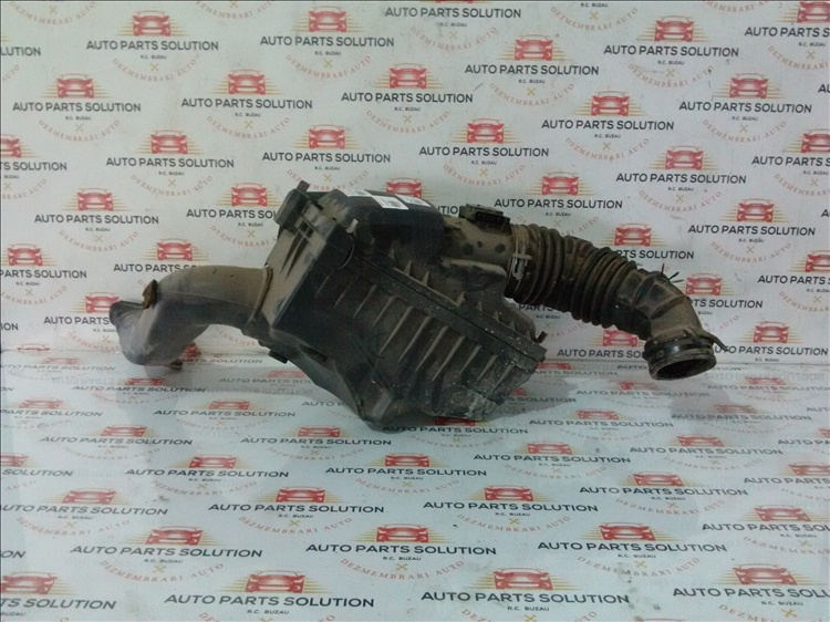 Carcasa filtru aer 2.2 D TOYOTA AVENSIS an fabr. 2007