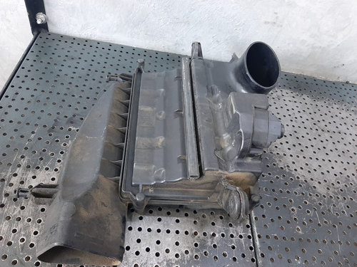 Carcasa filtru aer 3.0 cdi 642950 mercedes r-class w251 a6420902101