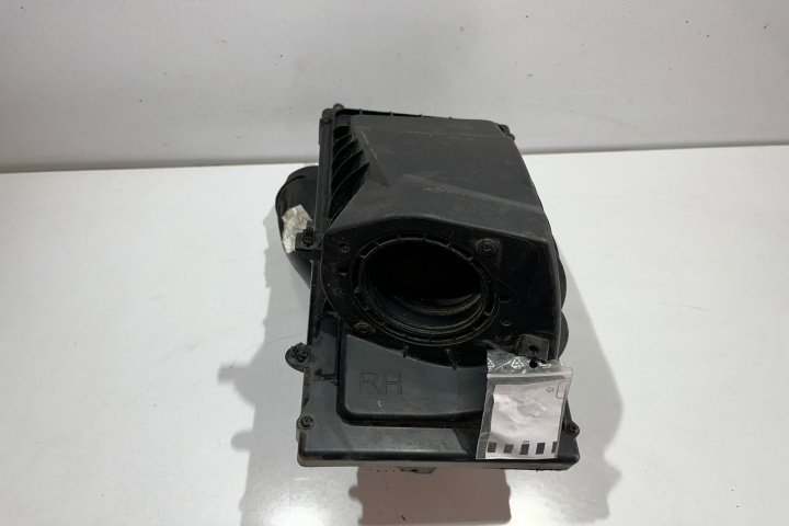 Carcasa filtru aer 3.0 D GPLA9H736AA Land Rover Range Rover 4 [2012 - 2017]
