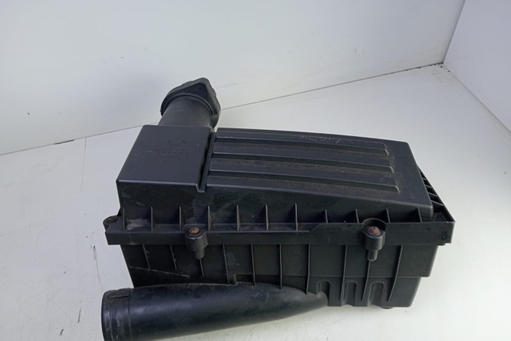 Carcasa filtru aer 3C0129601AM Volkswagen VW Passat B6 [2005 - 2010]