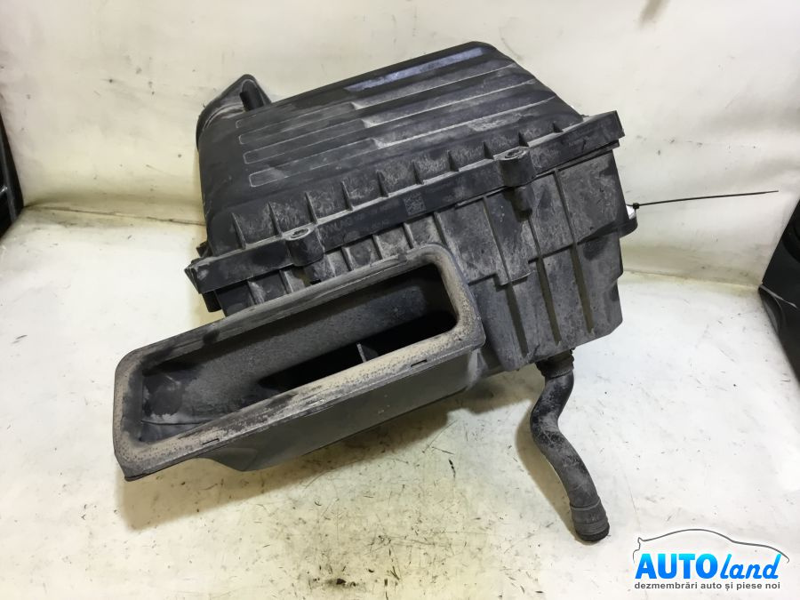Carcasa Filtru Aer 5q0129607ae 1.6 TDI Volkswagen GOLF VII 2012
