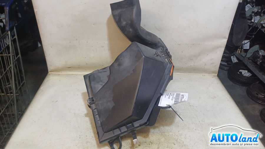 Carcasa Filtru Aer 779746005 2.0 D BMW 1 E81,E87 2004