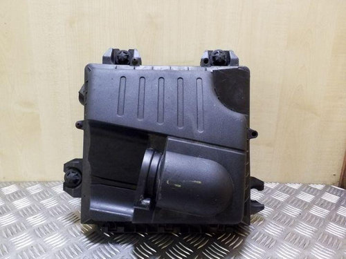 Carcasa filtru aer 8200467321 Renault Trafic II 2.0 DCI an fab. 2006 - 2014