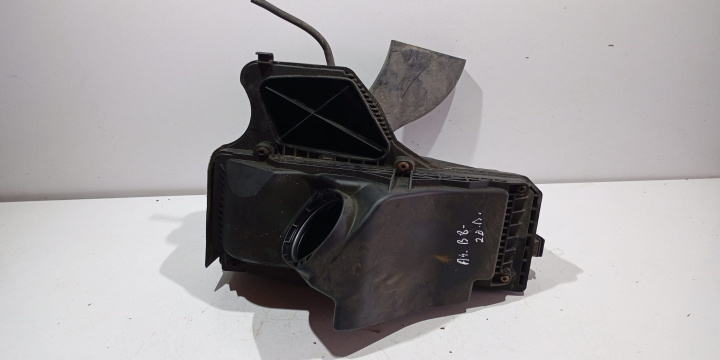 Carcasa filtru aer 8K0133835AD Audi A4 B8/8K [2007 - 2011]