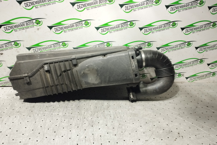 Carcasa filtru aer A 646 090 11 01 Mercedes-Benz E-Class W211/S211 [2002 - 2006] wagon 5-usi