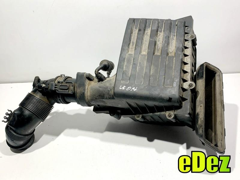 Carcasa filtru aer Audi A3 (2012-2019) [8V1] 1.6 tdi DGTE 5Q0129607S