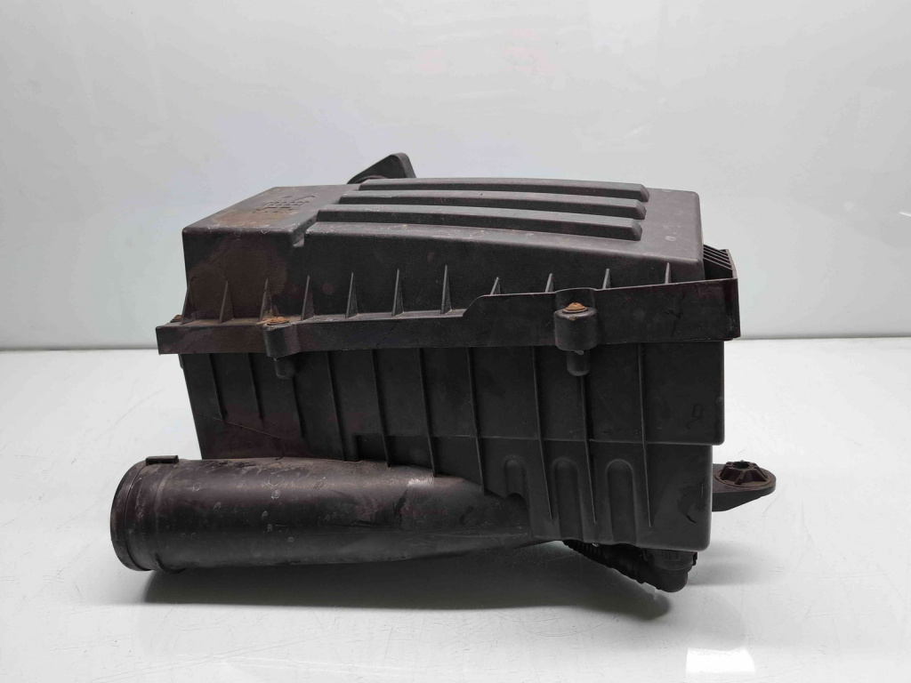 Carcasa filtru aer Audi A3 Sportback (8PA) [Fabr 2004-2013] Facelift 3C0129607BF 1.6 TDI CAYC 77KW / 105CP