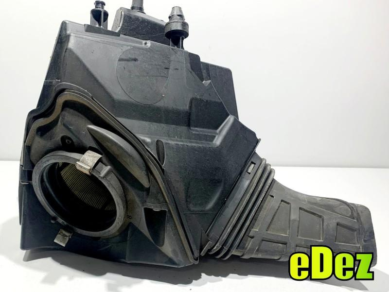 Carcasa filtru aer Audi A4 (2007-2011) [8K2, B8] 3.0 tdi CCWA 8K0133837B