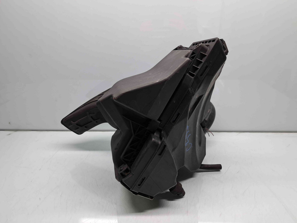 Carcasa filtru aer Audi A4 (8K2, B8) [Fabr 2008-2015] 8K0133835BM 2.0 TDI CJCB 100KW / 136CP