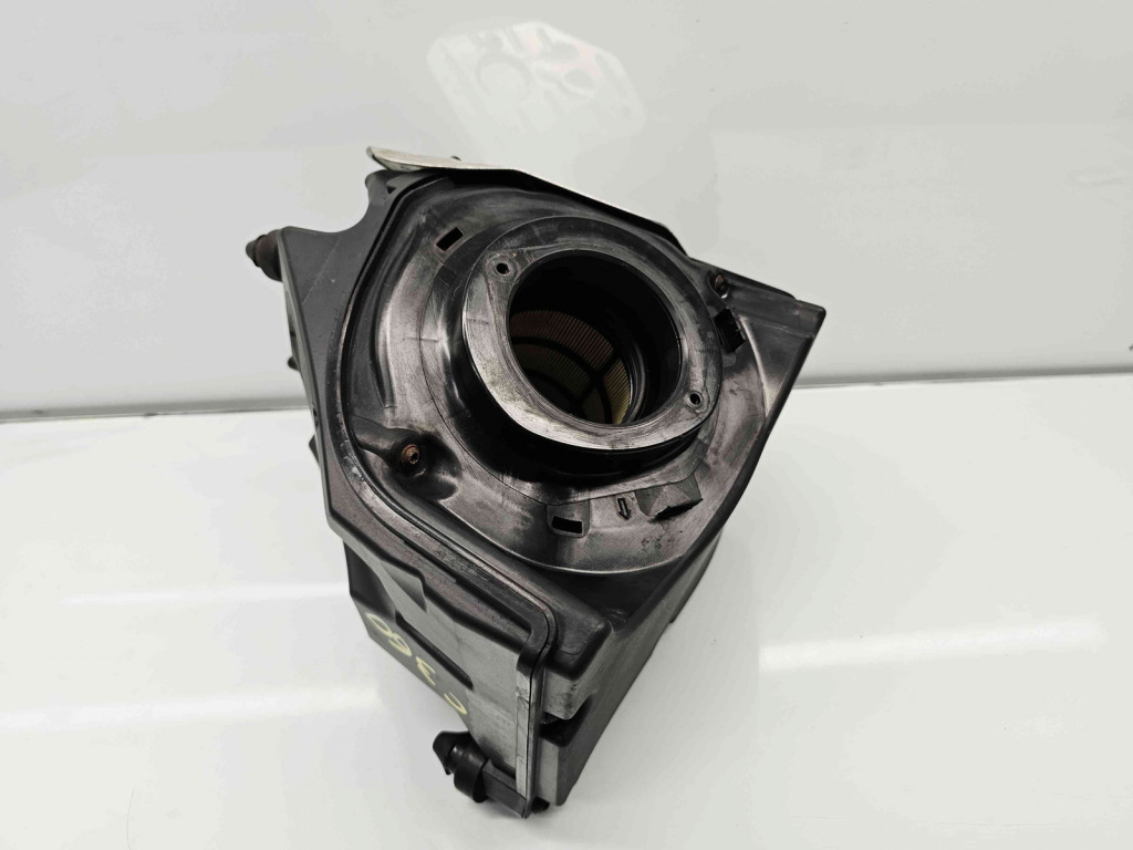 Carcasa filtru aer Audi A4 (8W2, B9) [Fabr 2015-2023] 8W0133835P 2.0 TDI DETA 140KW / 190CP