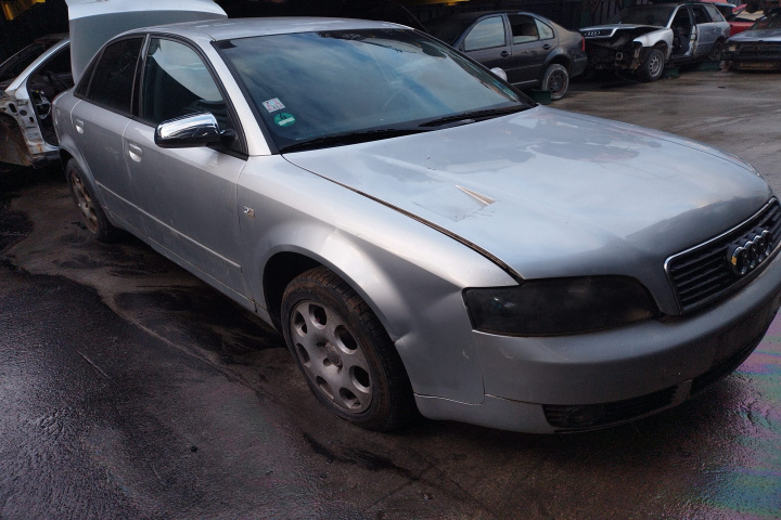 Carcasa filtru aer Audi A4 B6 [2000 - 2005] Sedan 1.8 T MT (150 hp)