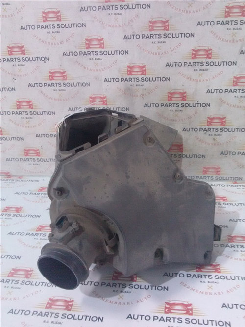 Carcasa filtru aer AUDI A4 B8 2.7 TDI 2011