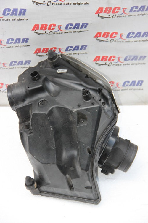 Carcasa filtru aer Audi A5 (F5) 2016-In prezent cod: 8W0133835P