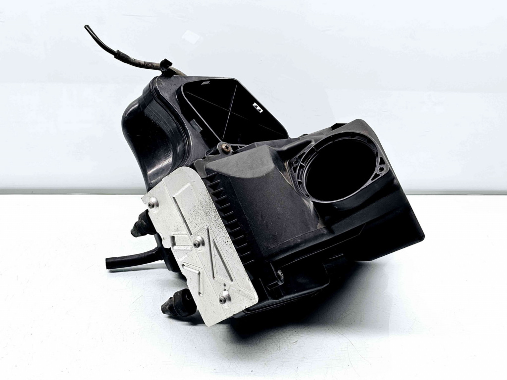 Carcasa filtru aer Audi A5 Sportback (8TA) [Fabr 2009-2015] 1K0133835BM 2.0 TDI CGLC 130KW / 177CP