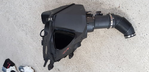 Carcasa filtru aer AUDI A6 4F 2.7 TDI 2006 2007 2008 2009
