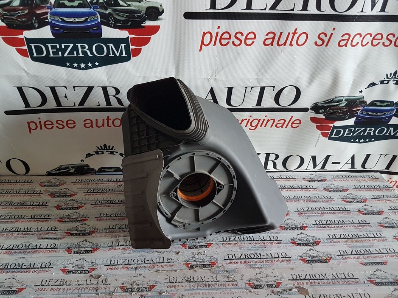 Carcasa filtru aer audi a6 4g c7 2.0 tdi cglc 177 cai 4G0133838L
