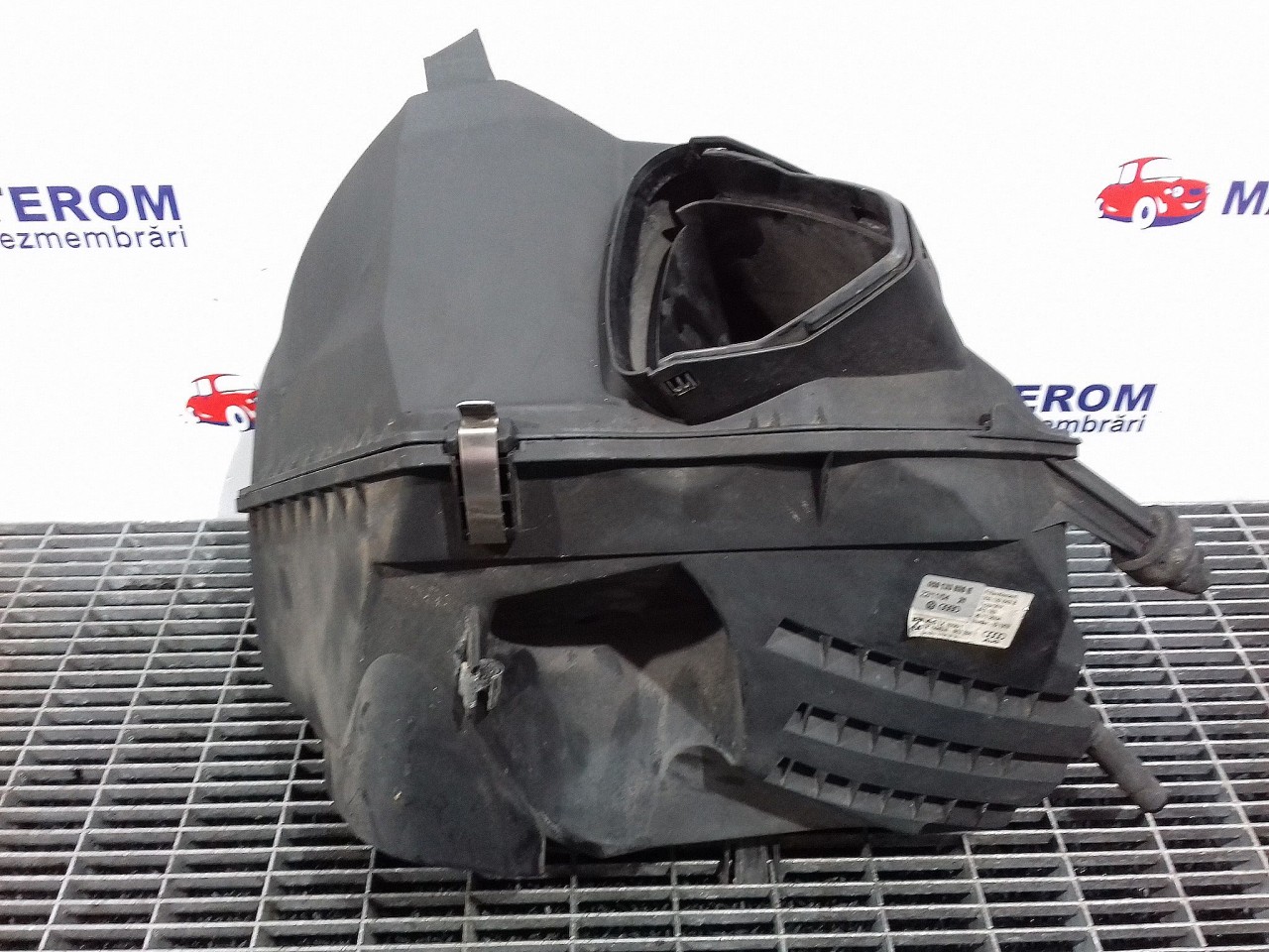 CARCASA FILTRU AER AUDI A6 A6 3.0 TDI - (2004 2009)