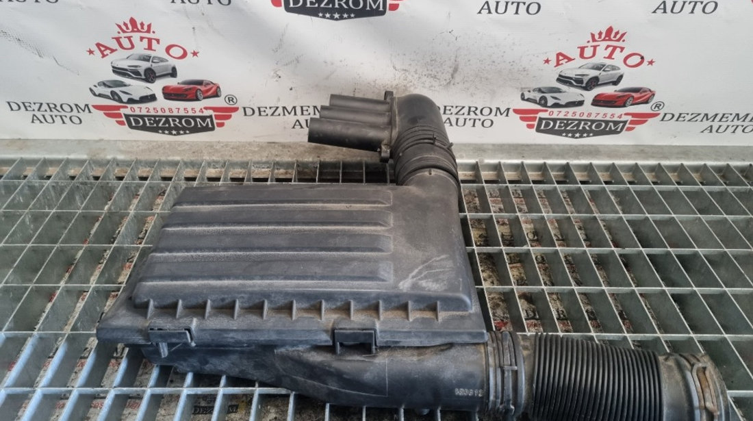 Carcasa filtru aer Audi Q3 8U 1.4 TSI 150 cai motor CZEA cod piesa : 04E129611G