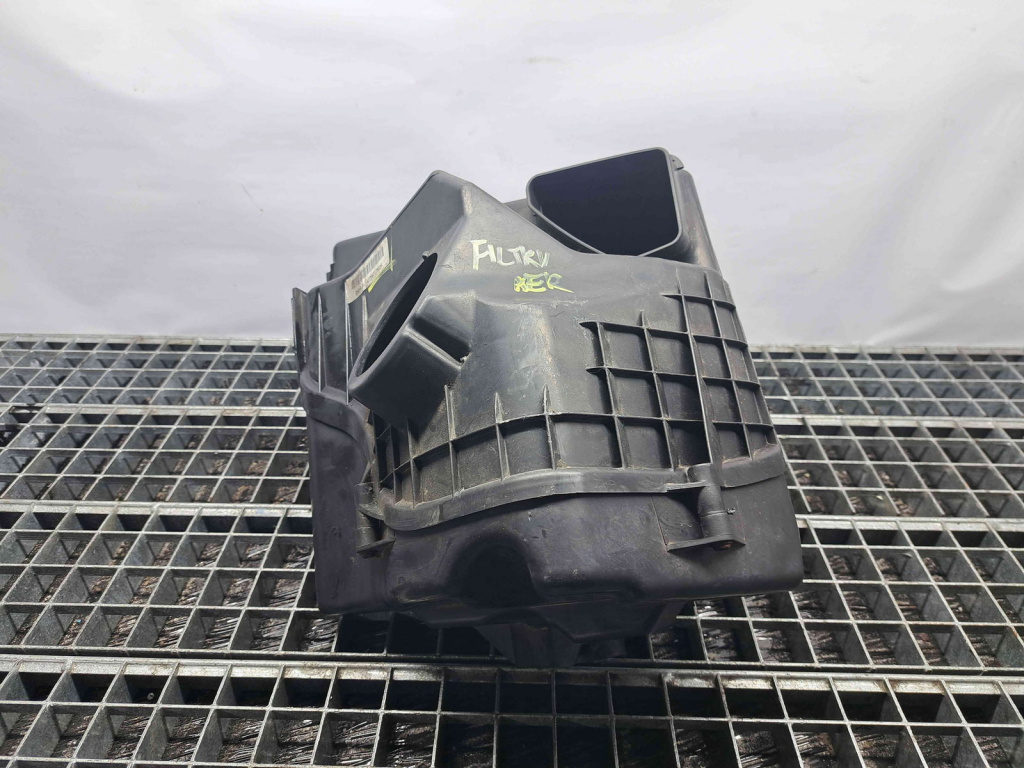 Carcasa filtru aer, Bmw 1 (E81, E87) 2.0 B, N43B20A, 7567175