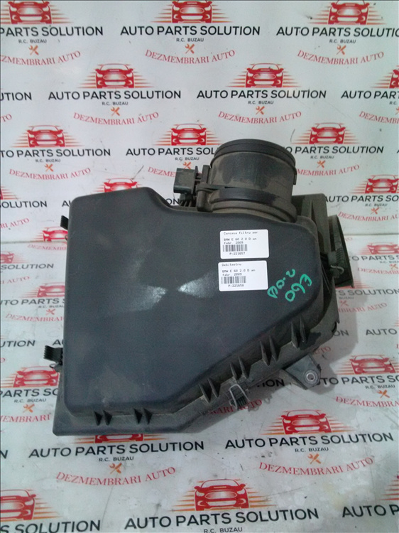 Carcasa filtru aer BMW E 60 2.0 D an fabr. 2009