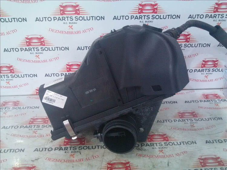 Carcasa filtru aer BMW E90 2.0 D an fabr 2011