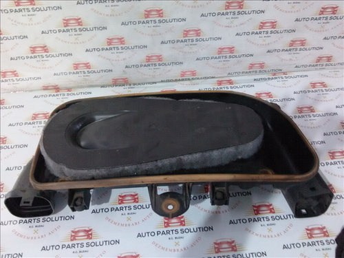 Carcasa filtru aer BMW F 01 3.0 d an fabr. 2011