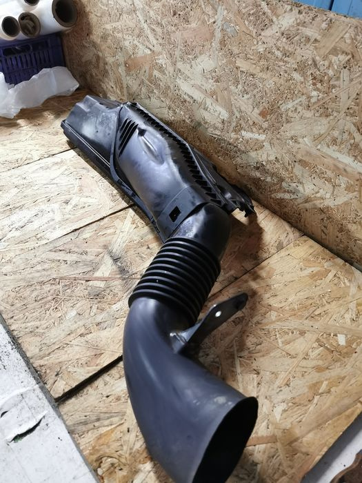 Carcasa filtru aer BMW seria 5 e60 / E61