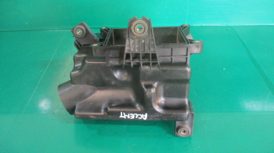 CARCASA FILTRU AER COD 28110-1G000 HYUNDAI ACCENT 3 1.4 GL 71kw 97cp FAB. 2005 - 2010 ⭐⭐⭐⭐⭐