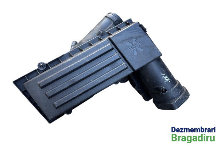 Carcasa filtru aer Cod: 3C0129607AQ 3C0129607AQ Volkswagen VW Passat B6 [2005 - 2010] Sedan 4-usi 2.0 TDI MT (140 hp) Cod motor BKP, Cod culoare LC9X