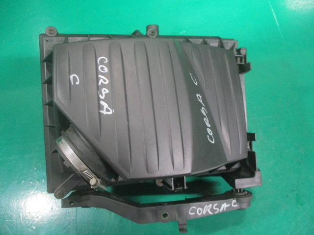 CARCASA FILTRU AER COD 9129745 OPEL CORSA C 1.3 CDTI FAB. 2000 – 2009 ⭐⭐⭐⭐⭐